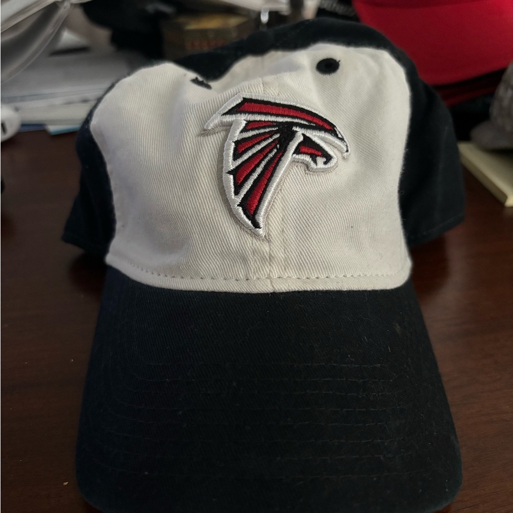 Falcon’s baseball hat